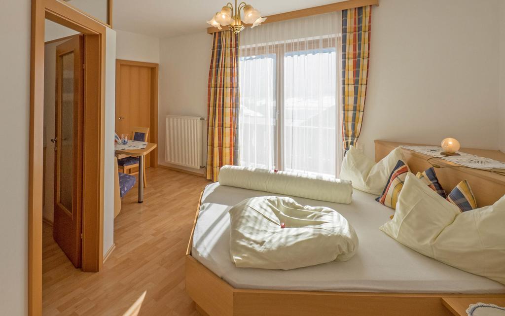 Haus Schluder - Familie Stanitzer Hotel Weissensee Quarto foto