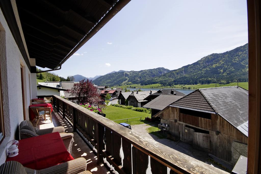 Haus Schluder - Familie Stanitzer Hotel Weissensee Quarto foto
